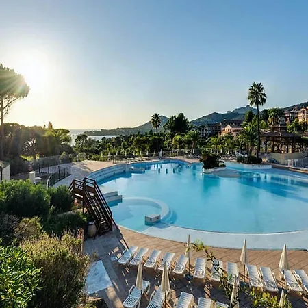 Le Village De Cap Esterel Apartment